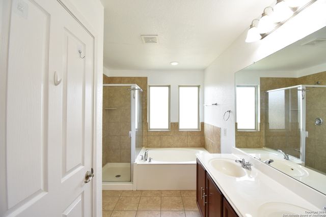 6035 Enchantment, San Antonio, TX 78218