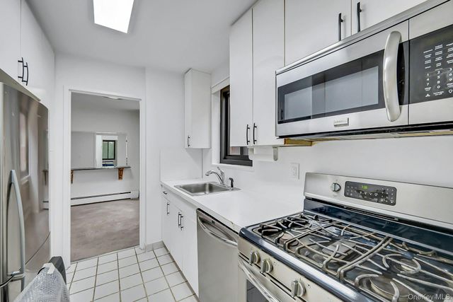 100 E Hartsdale Avenue 5GE, Hartsdale, NY 10530