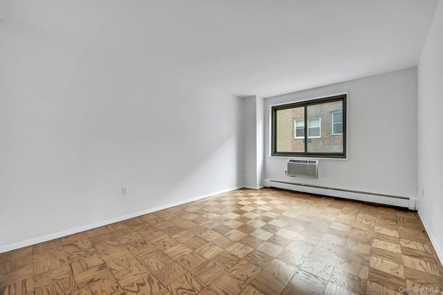 100 E Hartsdale Avenue 5GE, Hartsdale, NY 10530