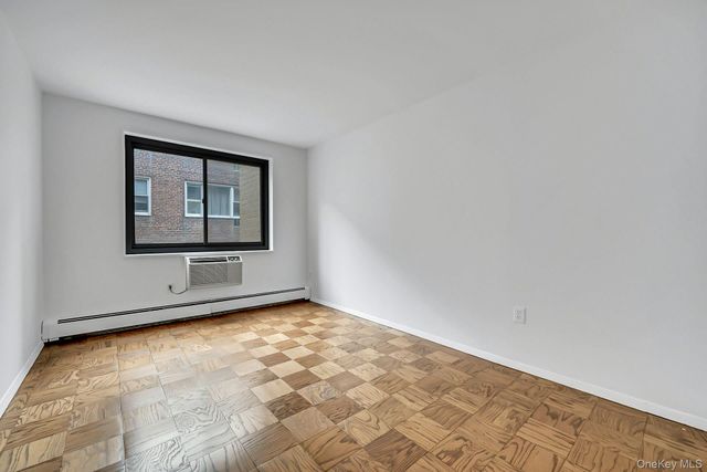 100 E Hartsdale Avenue 5GE, Hartsdale, NY 10530