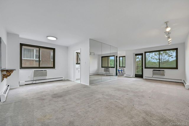 100 E Hartsdale Avenue 5GE, Hartsdale, NY 10530