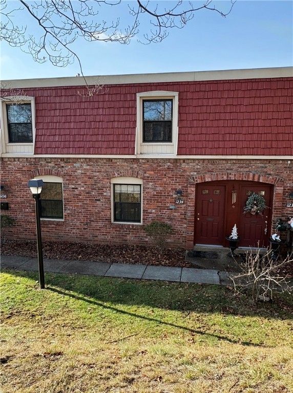 1234 Pennsbury Blvd, Pennsbury, PA 15205