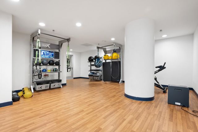 318 Spear St 4H, San Francisco, CA 94105