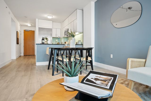 318 Spear St 4H, San Francisco, CA 94105