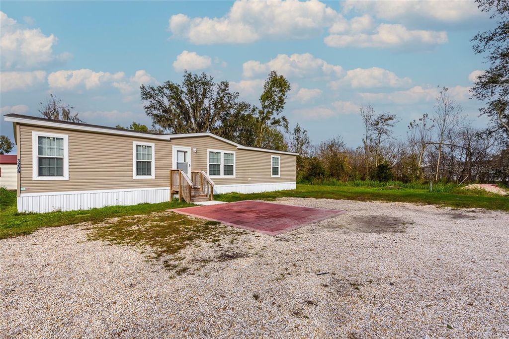 3205 J AND J MANOR ROAD, Lakeland, FL 33810