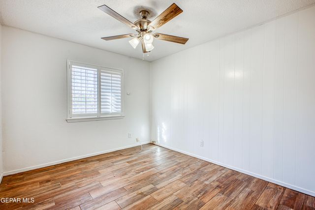 1613 LARRY WADKINS Drive, El Paso, TX 79936