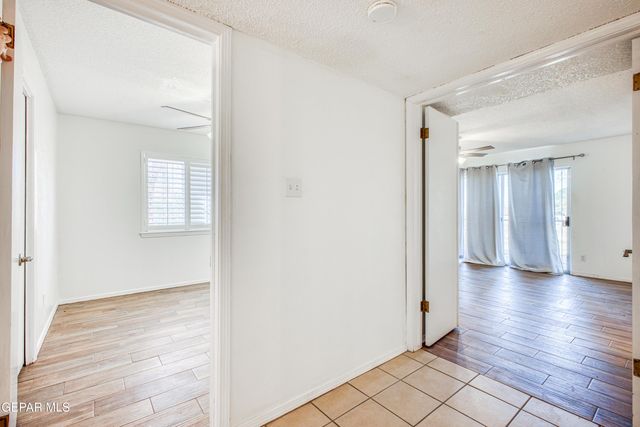 1613 LARRY WADKINS Drive, El Paso, TX 79936