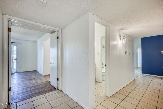 1613 LARRY WADKINS Drive, El Paso, TX 79936