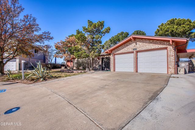 1613 LARRY WADKINS Drive, El Paso, TX 79936