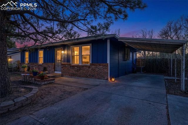 4875 Gatewood Drive, Colorado Springs, CO 80916