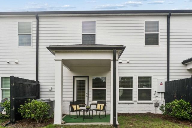6208 Ocmulgee River Lane SE, Smyrna, GA 30126