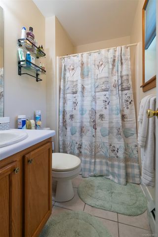 8 Bernadette Way, Washingtonville, NY 10992