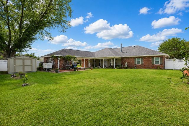 509 St Emma Drive, Thibodaux, LA 70301