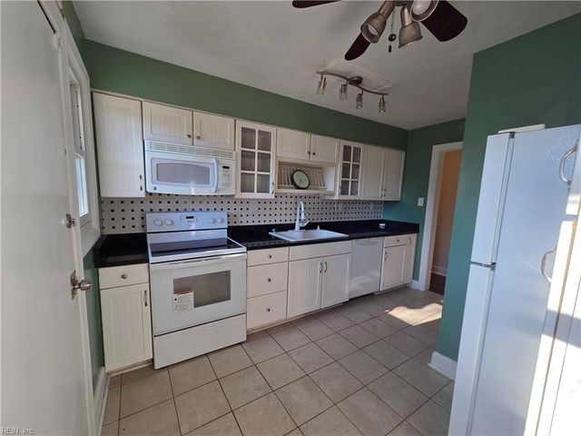 9420 Willow TER, Norfolk, VA 23503