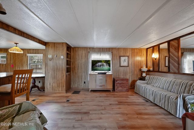 123 MILLER Road, Pomona Park, FL 32181