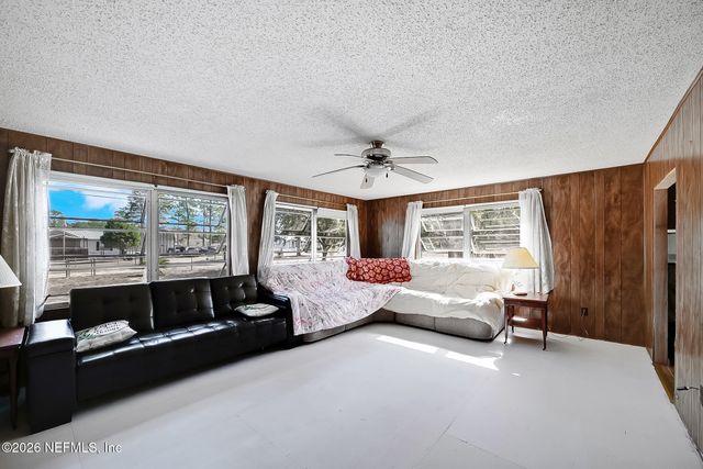 123 MILLER Road, Pomona Park, FL 32181