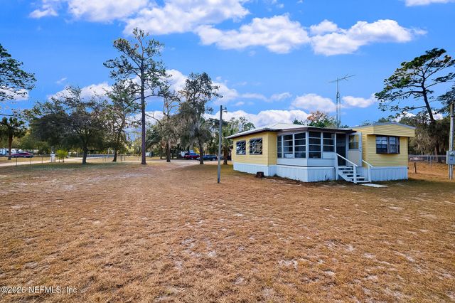 123 MILLER Road, Pomona Park, FL 32181