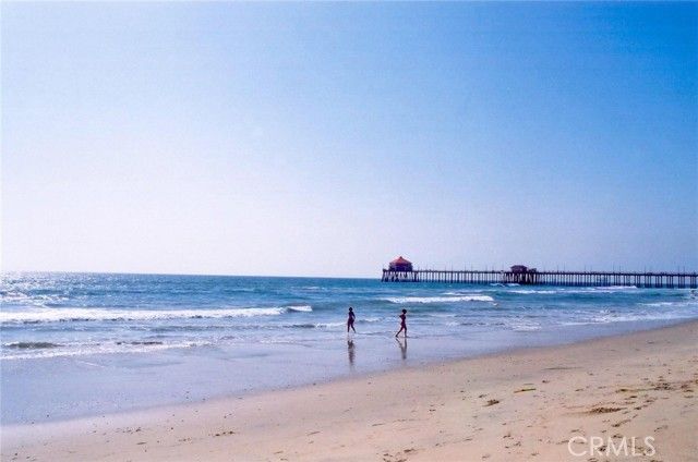 9111 Blackbird Avenue, Fountain Valley, CA 92708