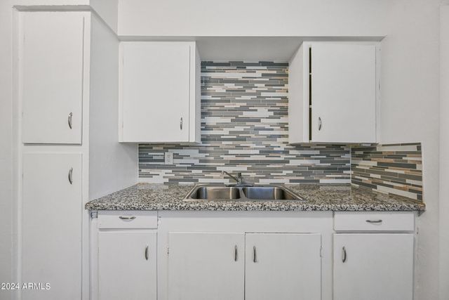 903 N 22nd Place, Phoenix, AZ 85006