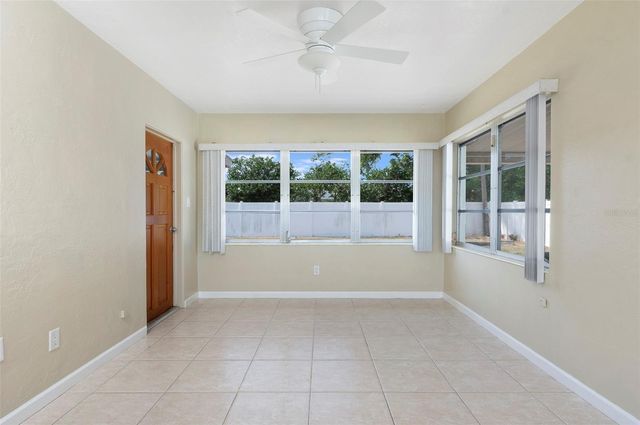 4218 24TH AVENUE N, St Petersburg, FL 33713
