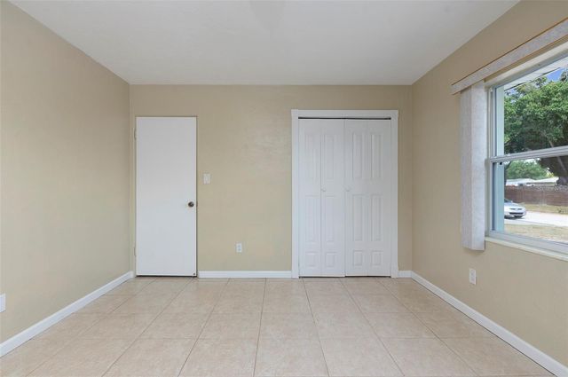 4218 24TH AVENUE N, St Petersburg, FL 33713