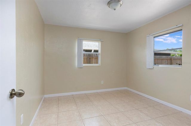 4218 24TH AVENUE N, St Petersburg, FL 33713