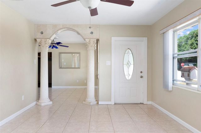 4218 24TH AVENUE N, St Petersburg, FL 33713