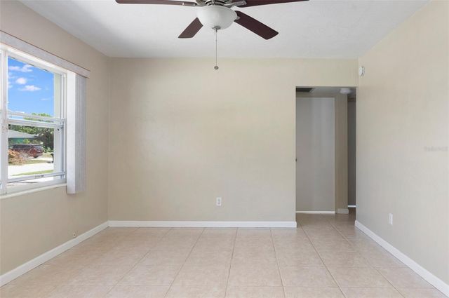 4218 24TH AVENUE N, St Petersburg, FL 33713