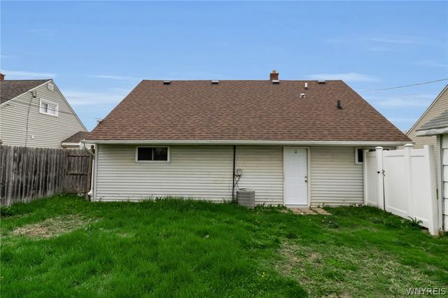 101 East Somerset Avenue, Tonawanda, NY 14150