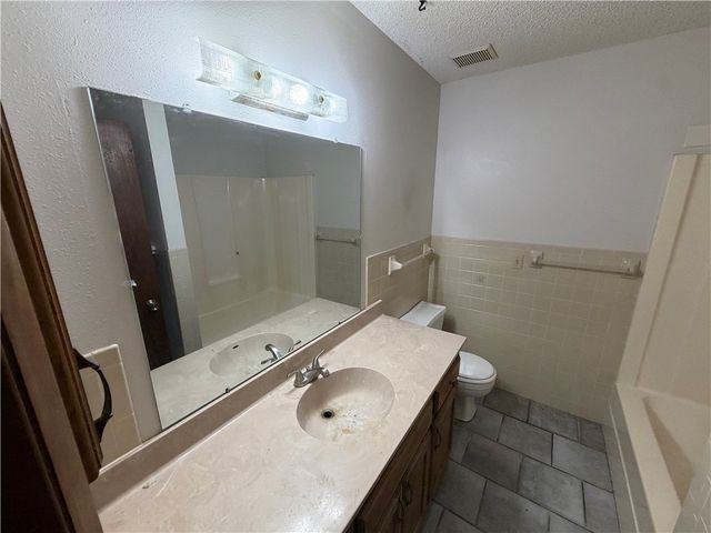 4021 Concord Street B, Rogers, AR 72758