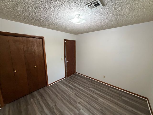 4021 Concord Street B, Rogers, AR 72758