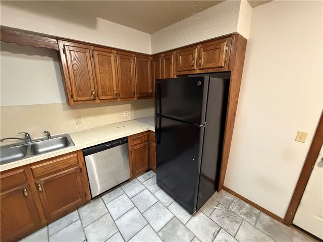 4021 Concord Street B, Rogers, AR 72758