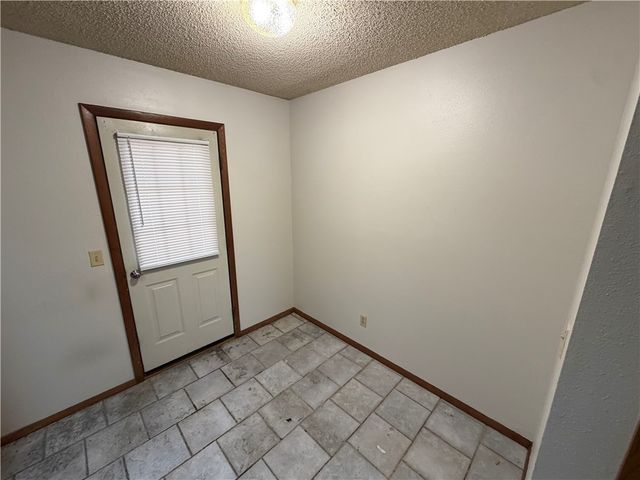4021 Concord Street B, Rogers, AR 72758