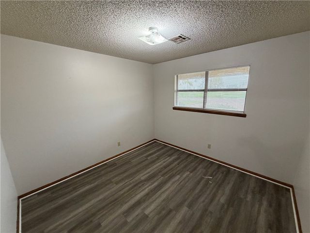 4021 Concord Street B, Rogers, AR 72758