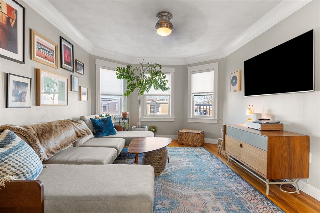 24 Thelma Penthouse, Boston, MA 02122