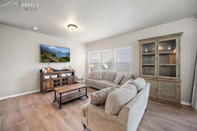 6472 Barr Point, Colorado Springs, CO 80924