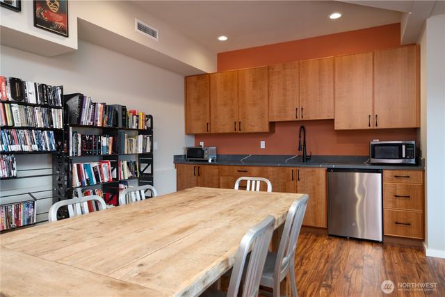 15107 Bridgeway Drive, Anacortes, WA 98221