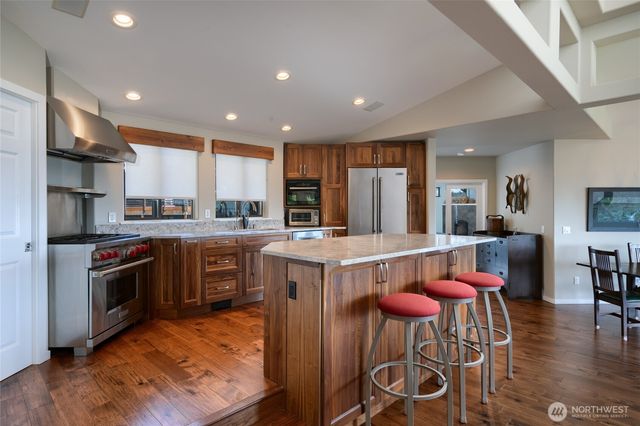 15107 Bridgeway Drive, Anacortes, WA 98221