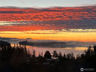 15107 Bridgeway Drive, Anacortes, WA 98221