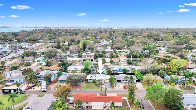 2807 45TH STREET S, Gulfport, FL 33711