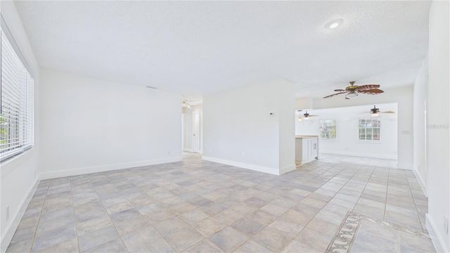 2807 45TH STREET S, Gulfport, FL 33711