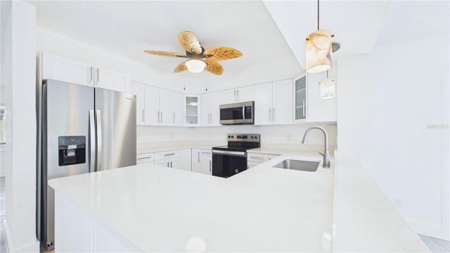 2807 45TH STREET S, Gulfport, FL 33711