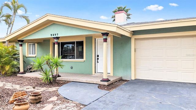 2807 45TH STREET S, Gulfport, FL 33711