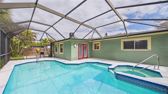 2807 45TH STREET S, Gulfport, FL 33711