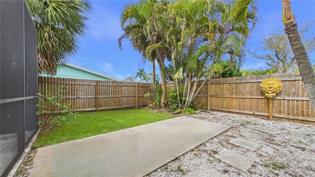 2807 45TH STREET S, Gulfport, FL 33711