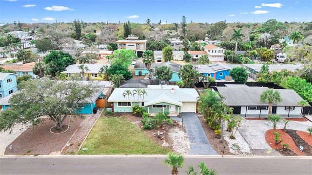 2807 45TH STREET S, Gulfport, FL 33711