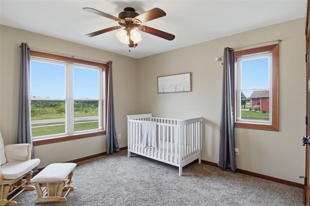 623 Autumn Drive, Altoona, WI 54720