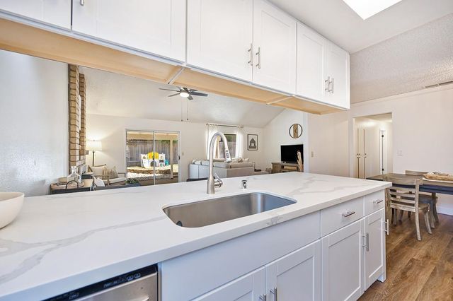 5445 Elsinore Way, Fair Oaks, CA 95628