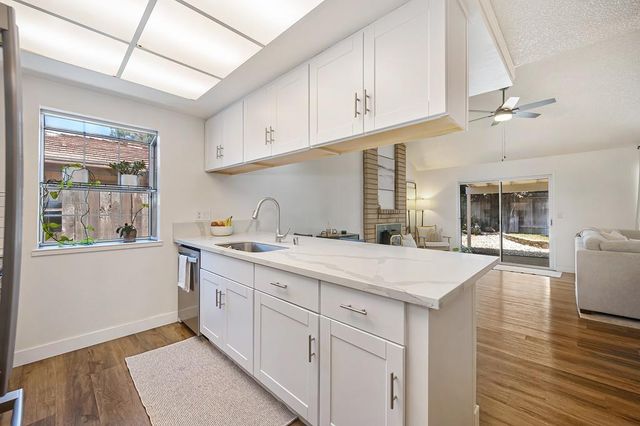 5445 Elsinore Way, Fair Oaks, CA 95628