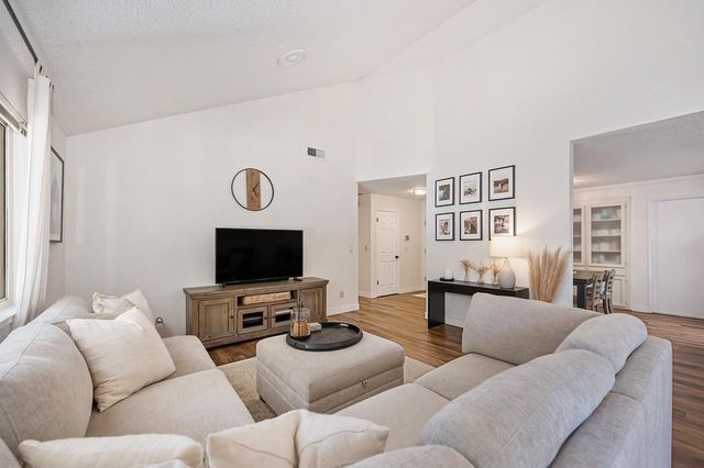 5445 Elsinore Way, Fair Oaks, CA 95628